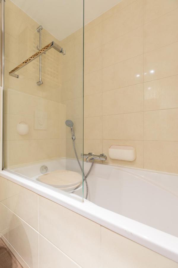 Appartements De La Pleiade Страсбург Стая снимка
